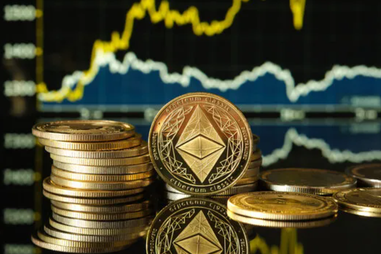 Previsioni Ethereum: La Ethereum Foundation Conferma la Vendita di 10.000 ETH